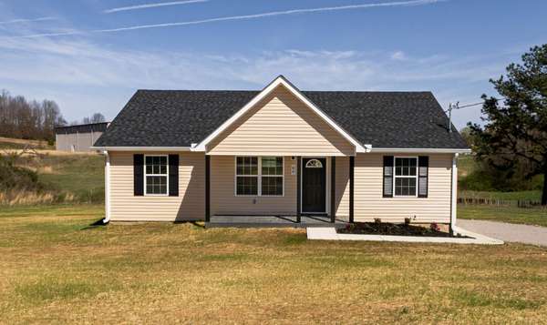 80 Dave O Lane, Loretto, TN 38469