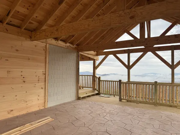 1310 Amazing Grace Way, Sevierville, TN 37876