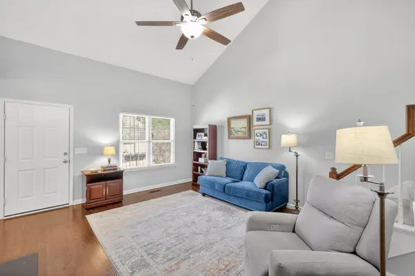 1808 N Bonham Ct, Old Hickory, TN 37138