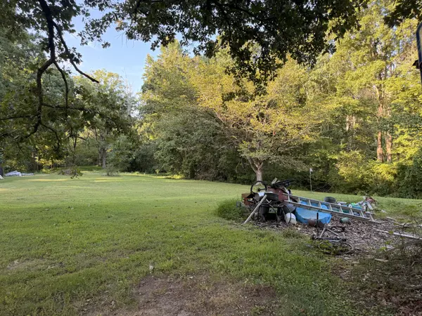 7111 Ivey Rd, Fairview, TN 37062