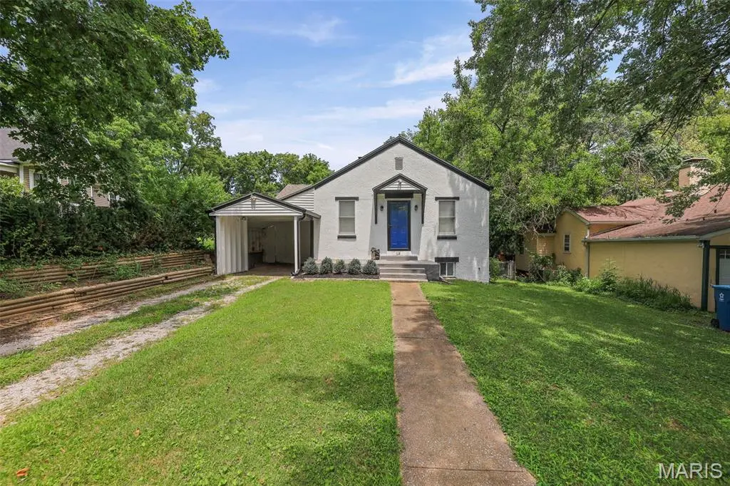 118 Hazel AVE, Belleville, IL 62223
