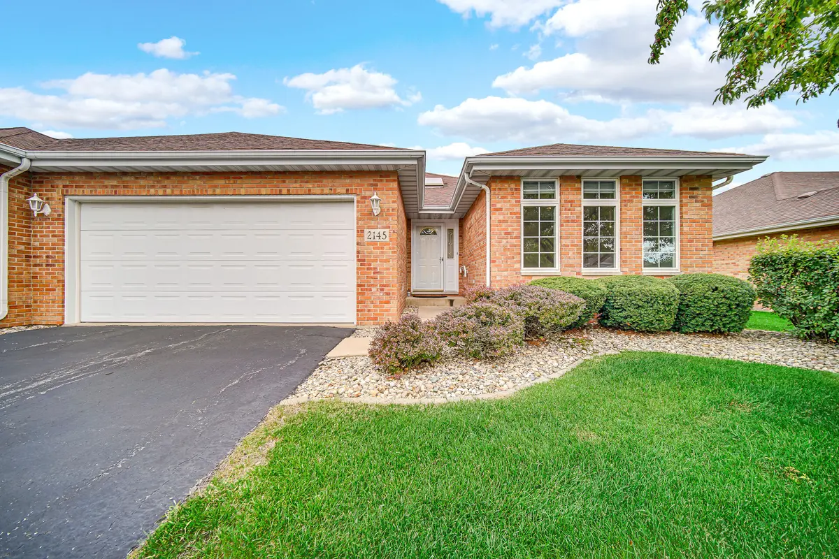 2145 Cypress LN, Highland, IN 46322