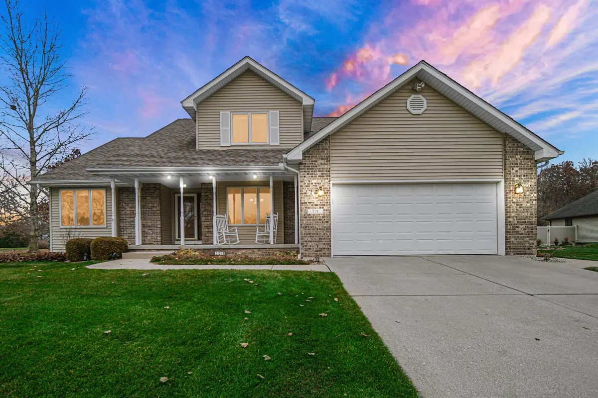 771 Walter DR, Hebron, IN 46341