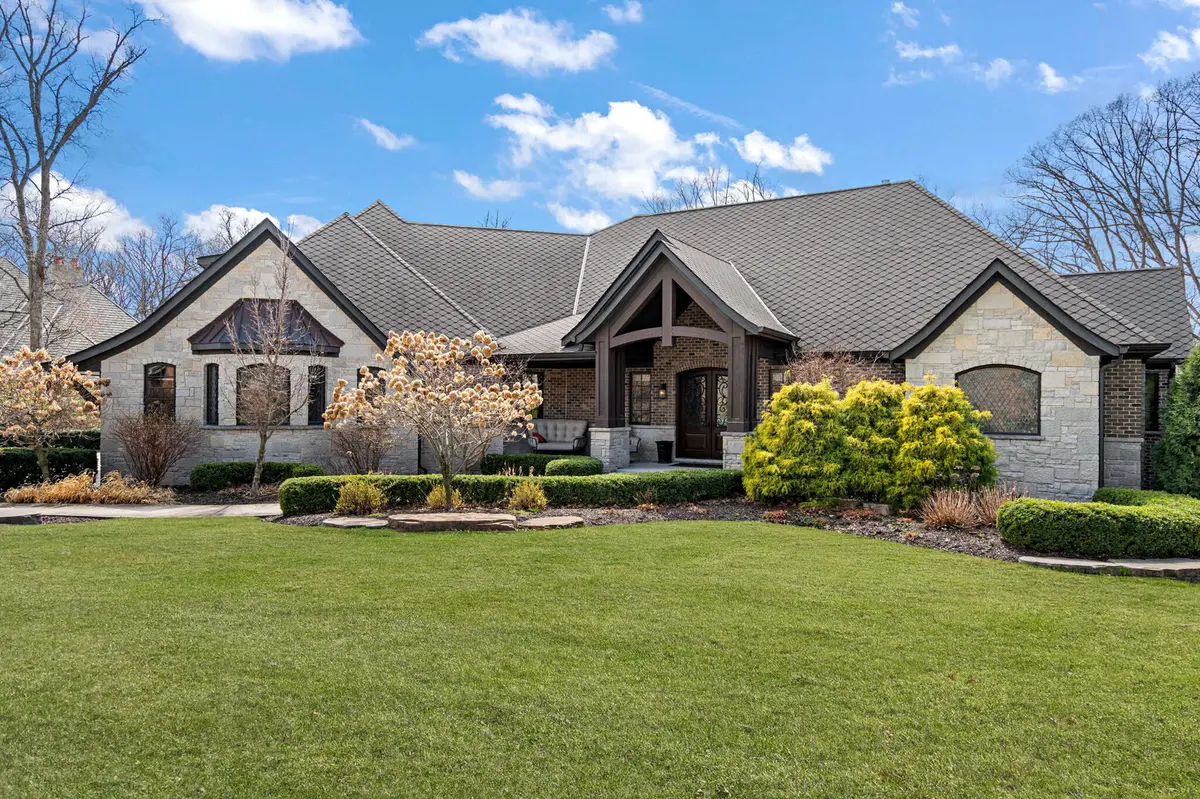 1021 Foy CT, Crown Point, IN 46307