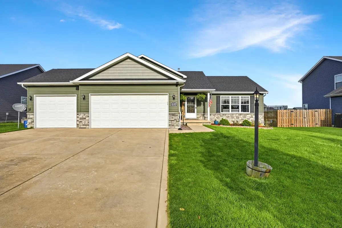 18389 Peggy Sue Drive, Lowell, IN 46356