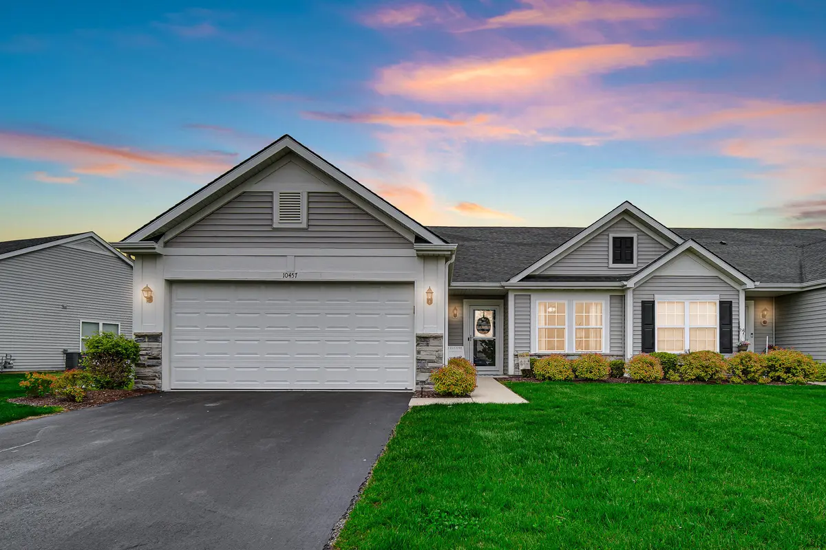 10457 Richmond AVE, Cedar Lake, IN 46303