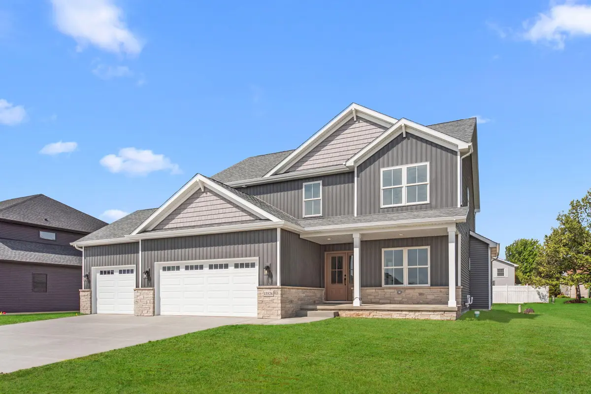 13526 Superior LN, Cedar Lake, IN 46303