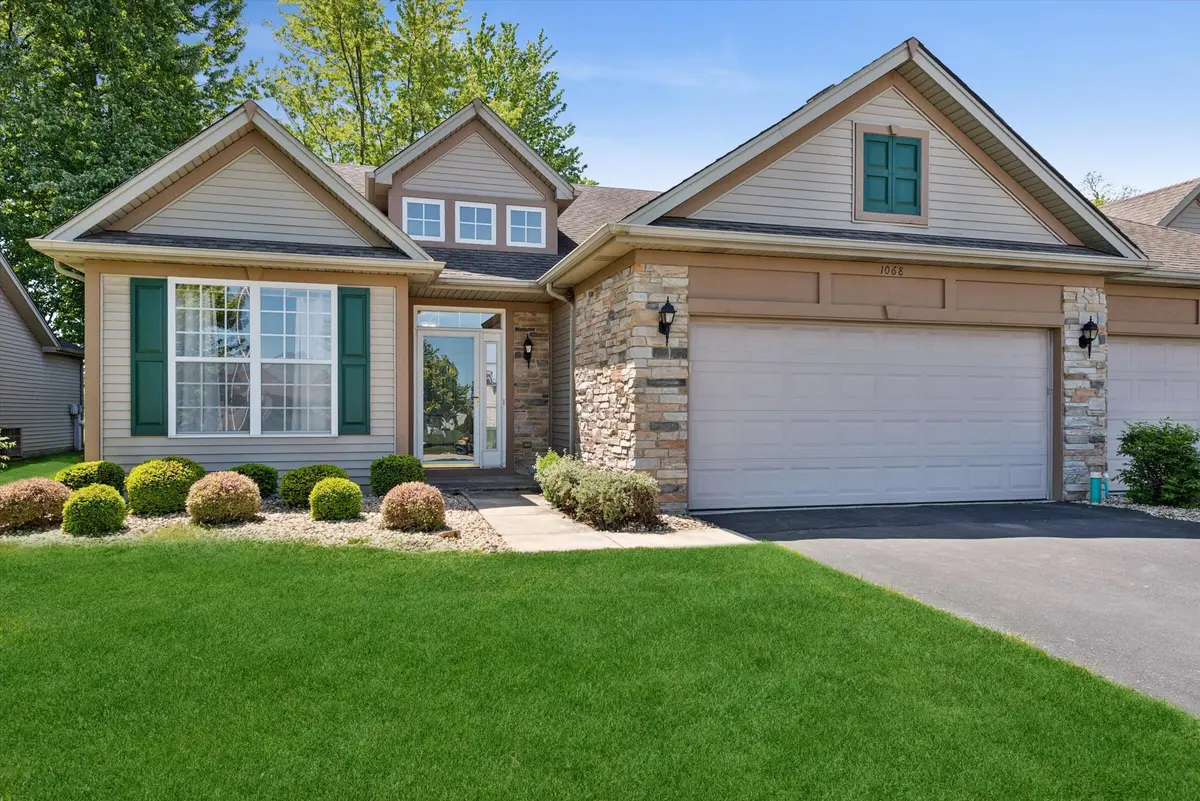 1068 Rockwell LN, Dyer, IN 46311