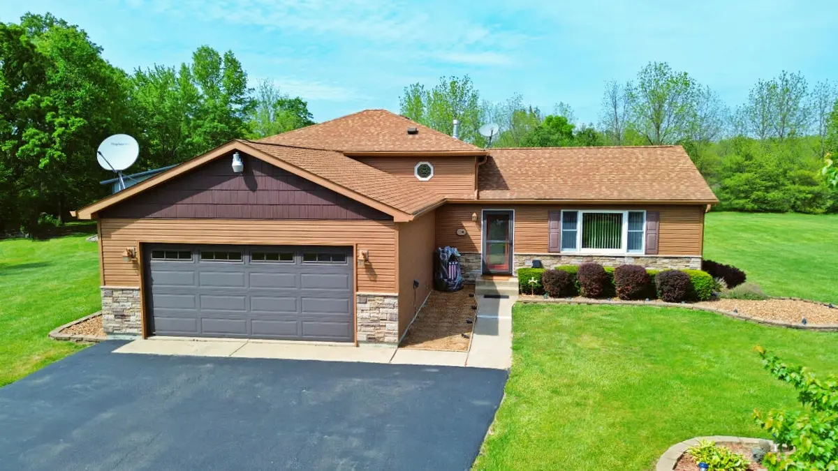 343 W State Road 130, Valparaiso, IN 46385