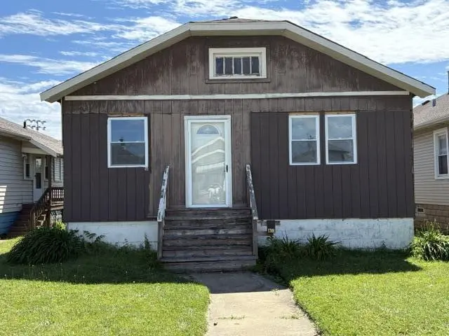 1301 Stanton Avenue, Whiting, IN 46394