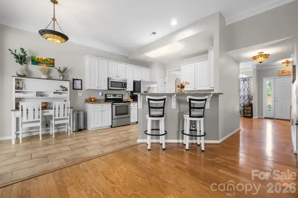2413 Smith Cove RD, Denver, NC 28037