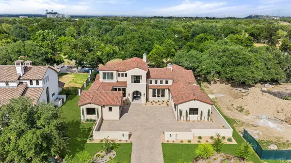 240 La Serena Loop, Horseshoe Bay, TX 78657