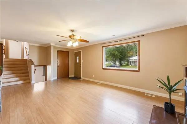 300 East Mason ST, La Monte, MO 65337
