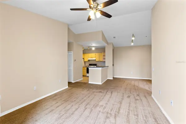 1440 LAKE SHADOW CIR #8305, Maitland, FL 32751