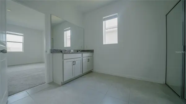 1194 BOARDWALK PL, Kissimmee, FL 34747