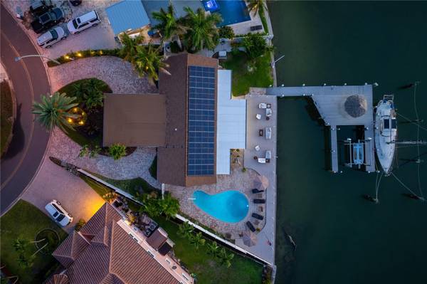 3142 W VINA DEL MAR BLVD, St Pete Beach, FL, 33706 photo 35