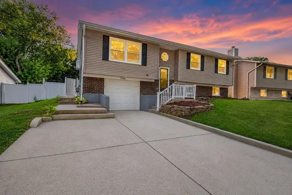 7128 Glenwood LN, Hanover Park, IL 60133
