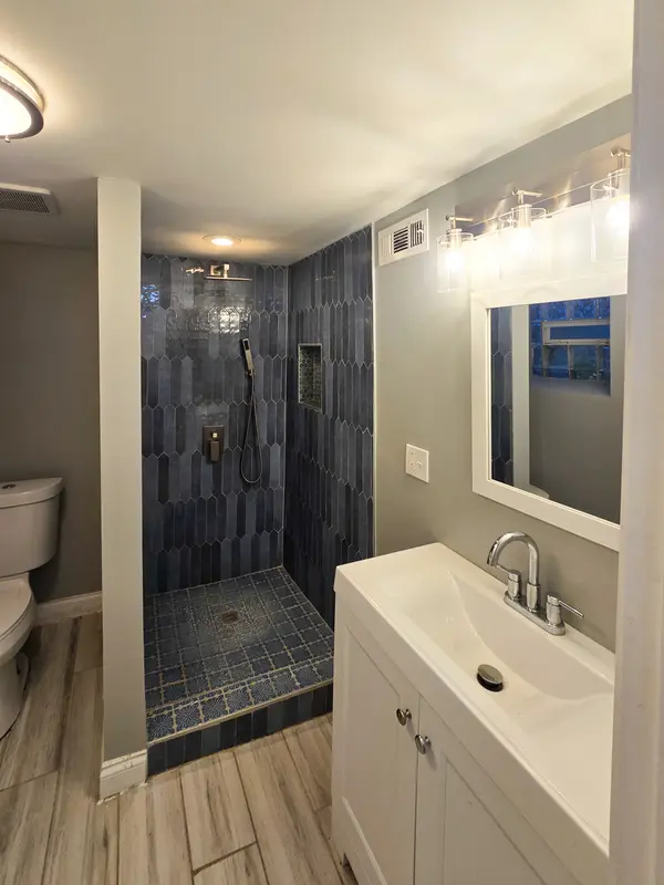 Address not disclosed, Chicago, IL 60649