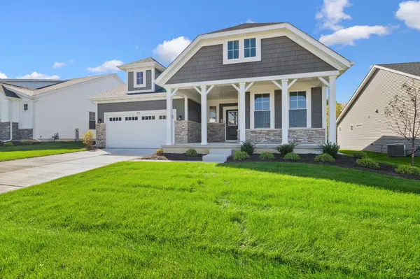 4155 Riverwood RD, Valparaiso, IN 46385