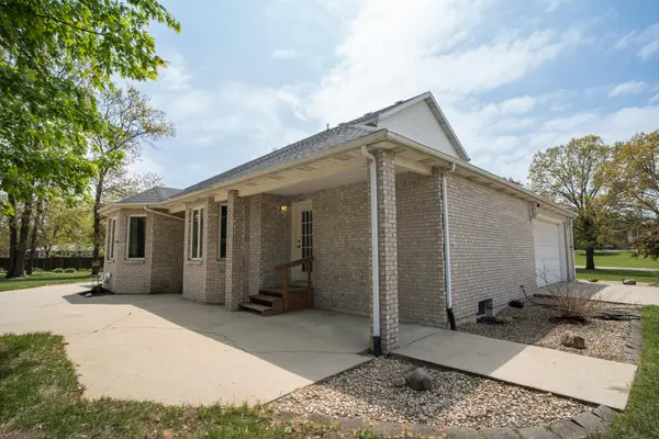 10521 N 450, Demotte, IN 46310