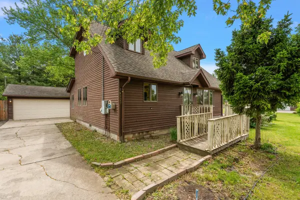 14127 Floyd ST, Crown Point, IN 46307