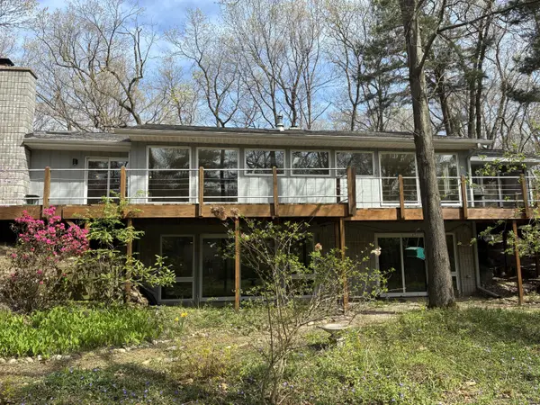 317 E Ripplewater DR, Beverly Shores, IN 46301