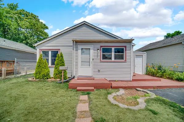 12 Huber BLVD, New Chicago, IN 46342