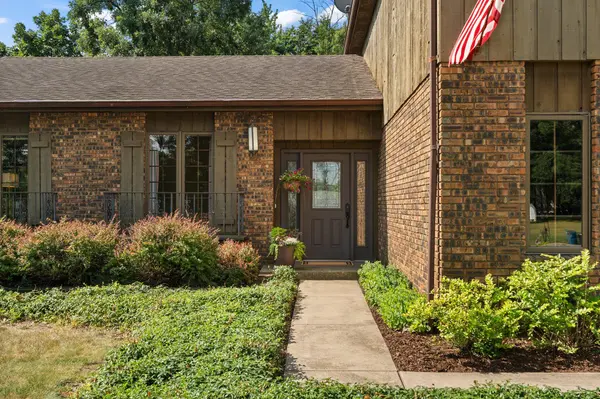 13711 Lantern DR, St. John, IN 46373