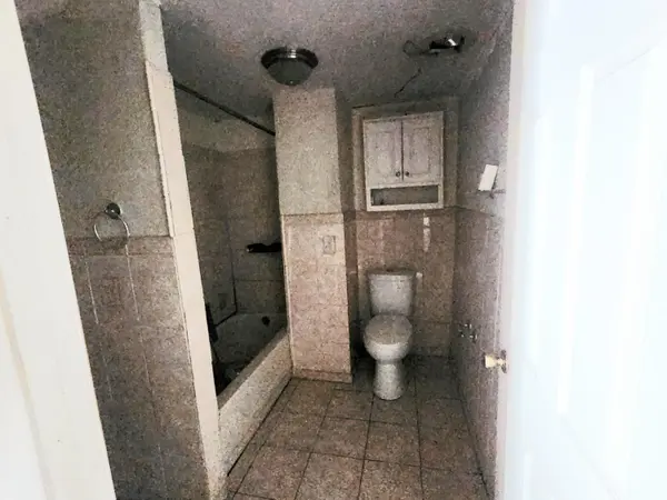 4024 Mccook Avenue, East Chicago, IN 46312