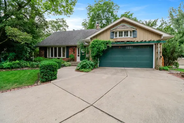 1322 Fisher ST, Munster, IN 46321