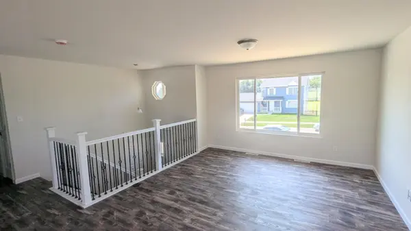 7670 Lafayette Place, Lowell, IN 46356