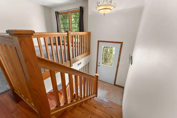 1058 Ransom RD, Valparaiso, IN 46385