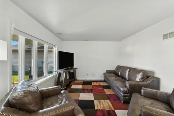 3652 Mansfield Street, Portage, IN 46368