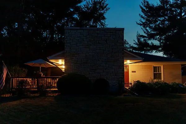 1032 Garfield ST, Hobart, IN 46342