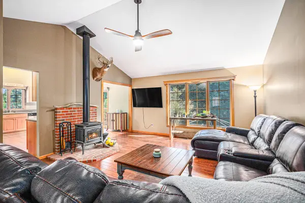 560 E 950, Westville, IN 46391