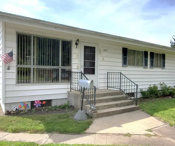 805 W Washington ST, Rensselaer, IN 47978