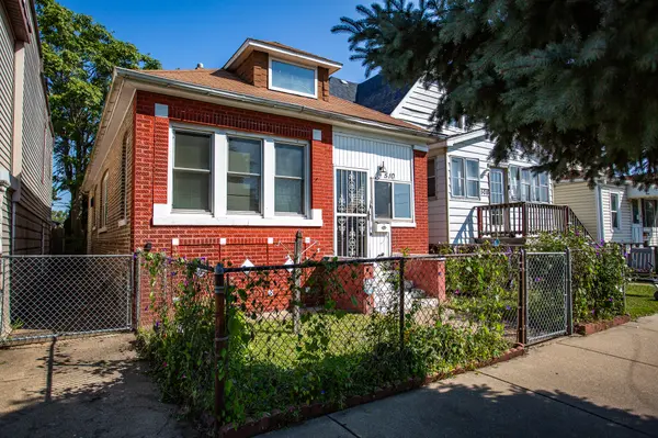 510 W 142nd ST, East Chicago, IN 46312