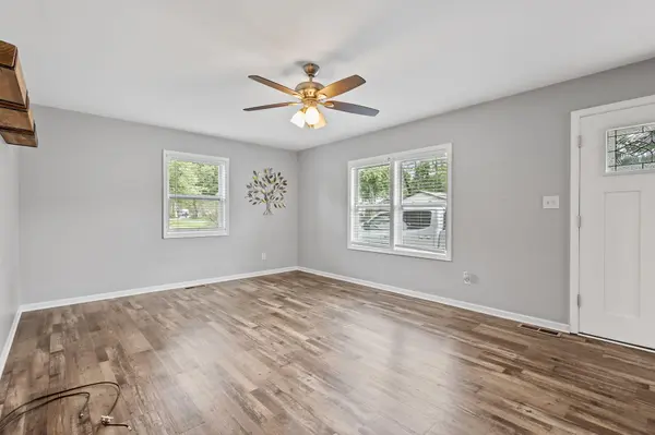 501 W Elizabeth ST, Kouts, IN 46347