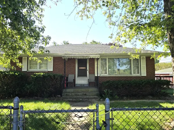 3516 Oregon ST, Lake Station, IN 46405