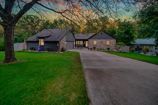 524 Timberwood LN, Lowell, IN 46356