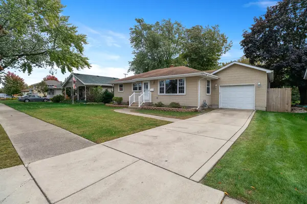 2930 Lincoln ST, Highland, IN 46322