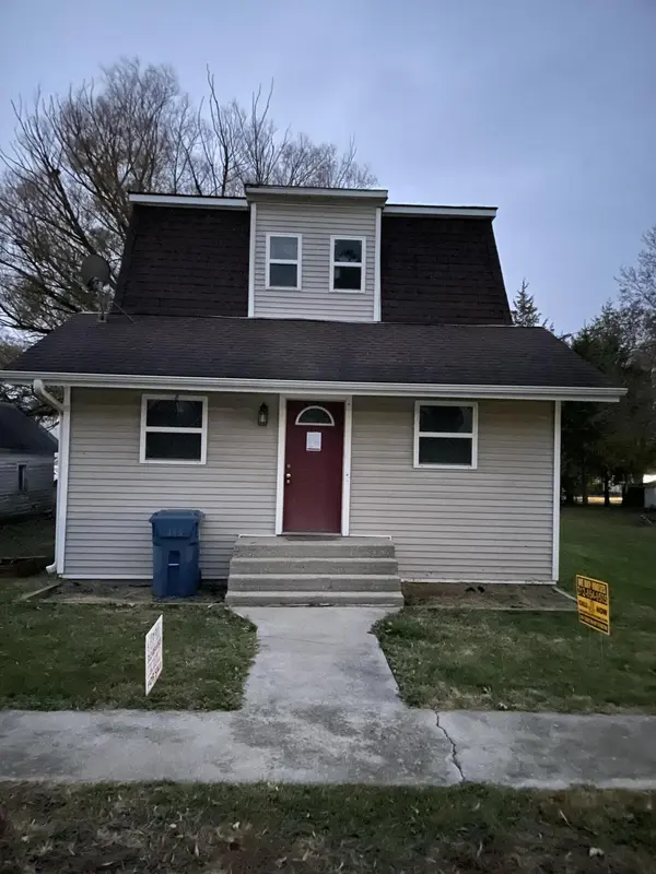 306 N Main ST, Morocco, IN 47963