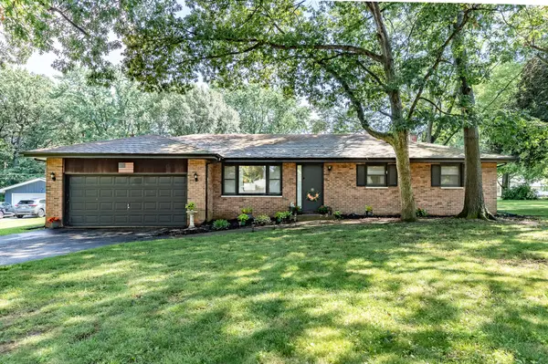 12077 W 94th PL, St. John, IN 46373