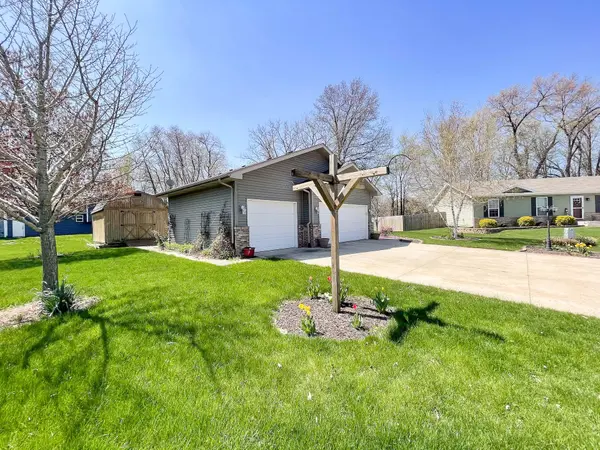7391 Cedar Creek CIR, Portage, IN 46368
