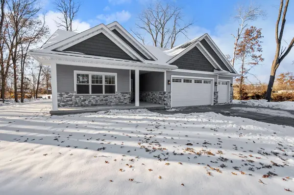 11960 Lilac ST, Demotte, IN 46310