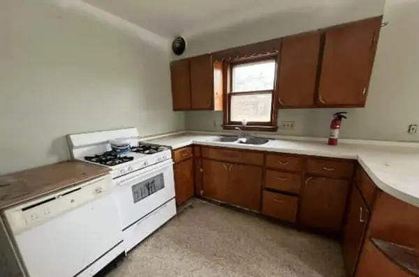 324 W Warner ST, Rensselaer, IN 47978