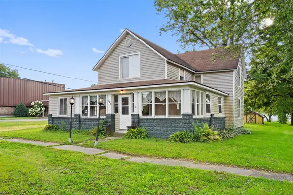 206 S Main ST, Morocco, IN 47963