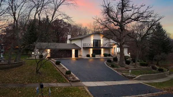 9966 Olcott AVE, St. John, IN 46373