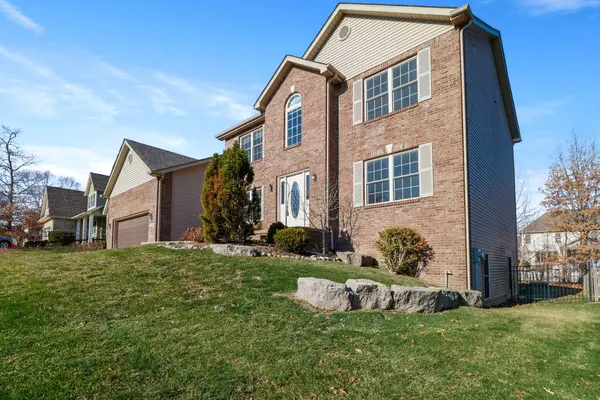 283 Hawkwood DR, Valparaiso, IN 46385
