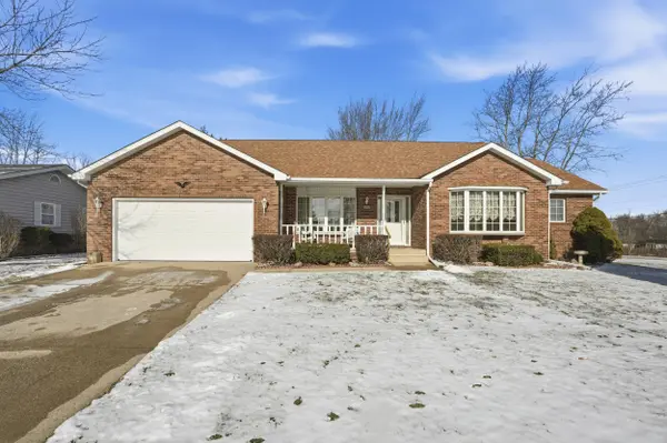 1325 Wildwood DR, Lowell, IN 46356